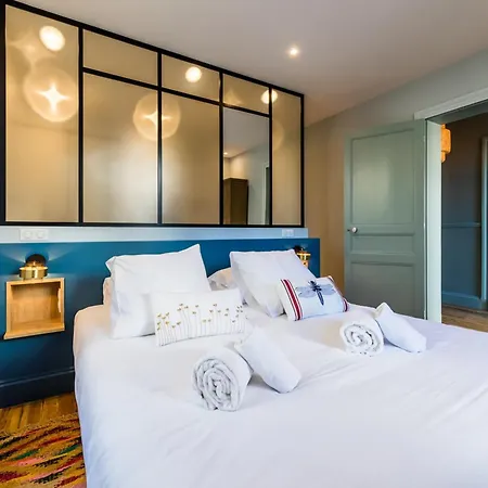 Aloe Keyweek Architect With Terrace And Garage Apartman *