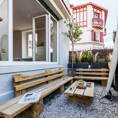 Aloe Keyweek Architect With Terrace And Garage