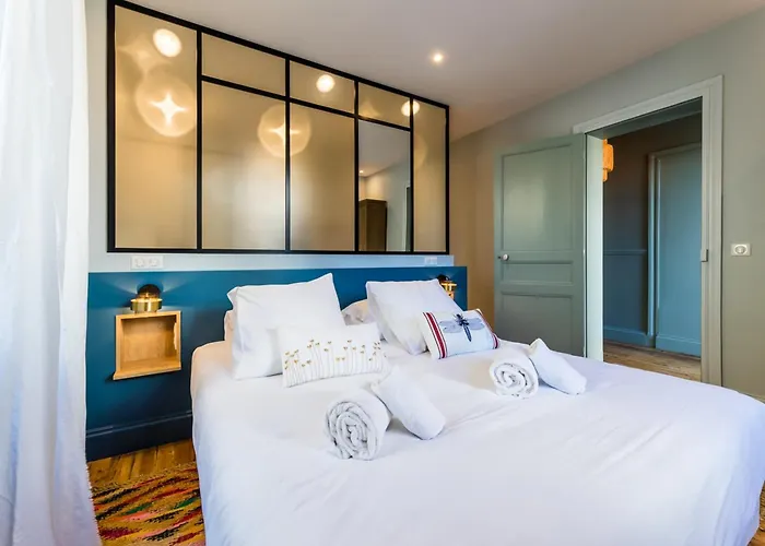 Aloe Keyweek Architect With Terrace And Garage 아파트 *